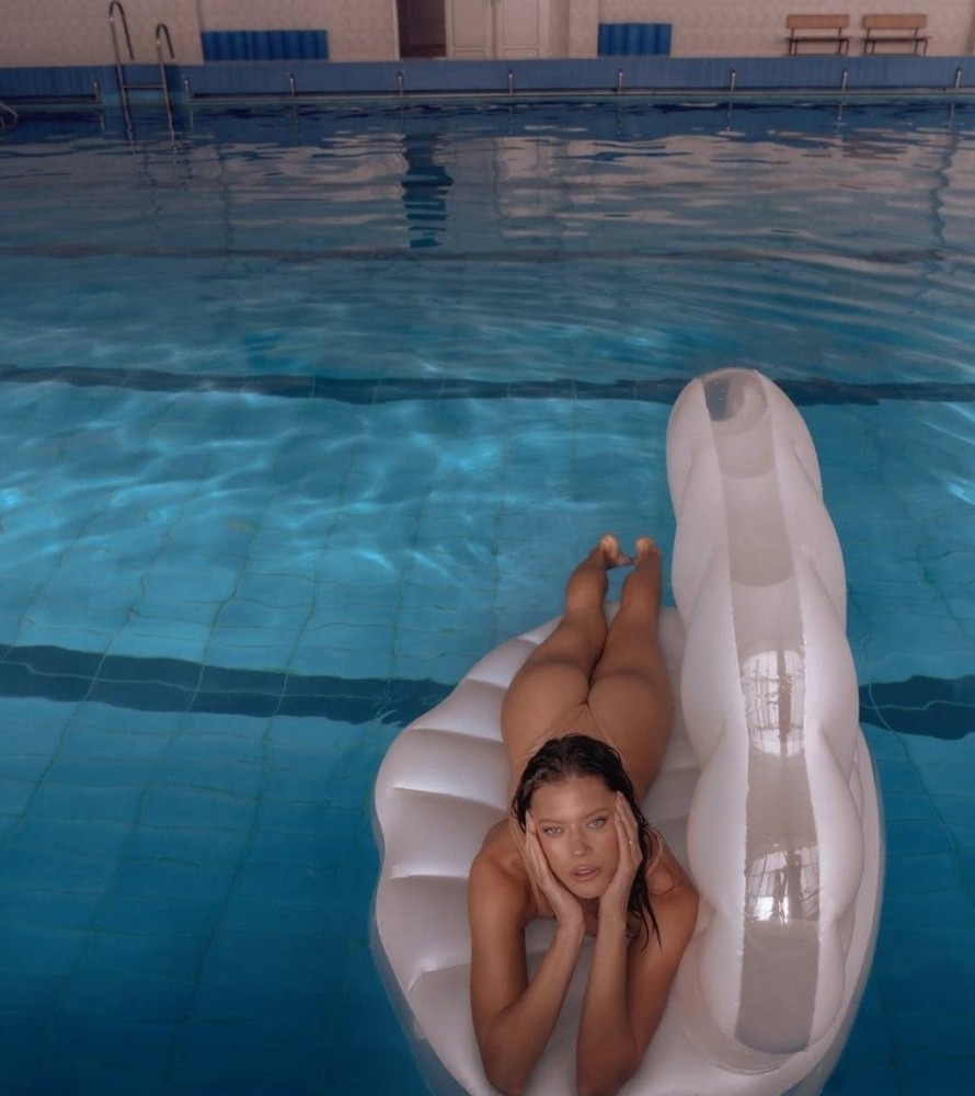 Индивидуалка Карина фото № 2 в городе Вешенская