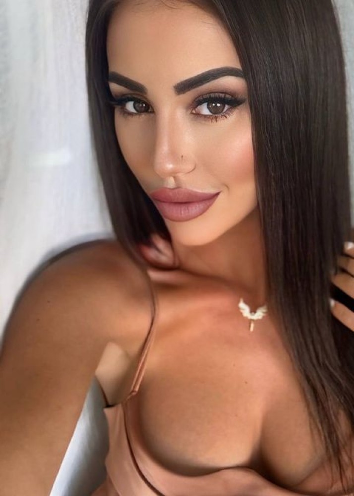 Индивидуалка Юля фото № 2 в городе Вешенская